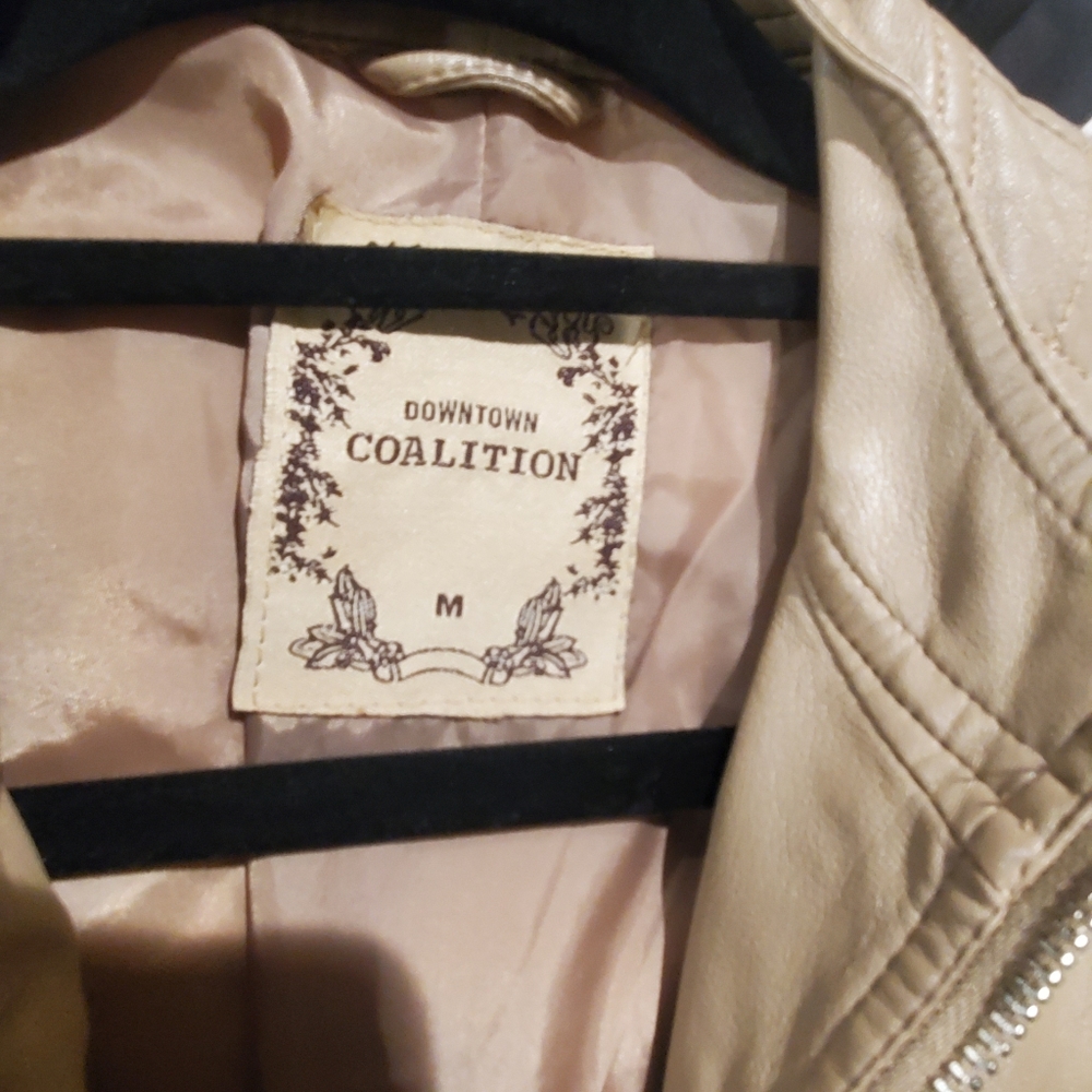Jacket - Picture 3 of 6